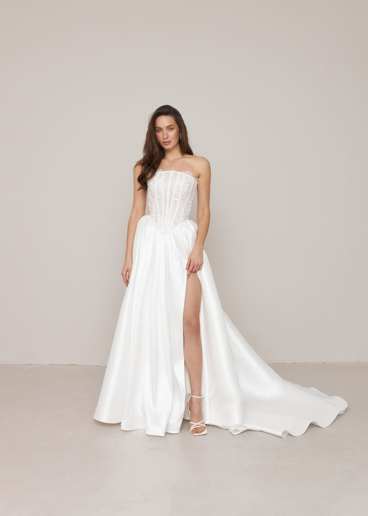 fitted lace wedding dress Basque Waist Wedding Dress, Slit Bridal Gown, Antoinette- Monica Dress Off-White / 16